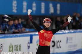 他還註重心